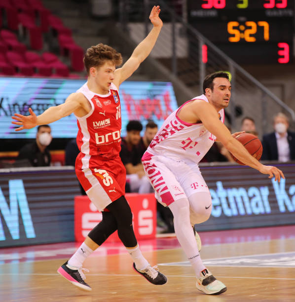 A中的佼佼 A中的佼佼