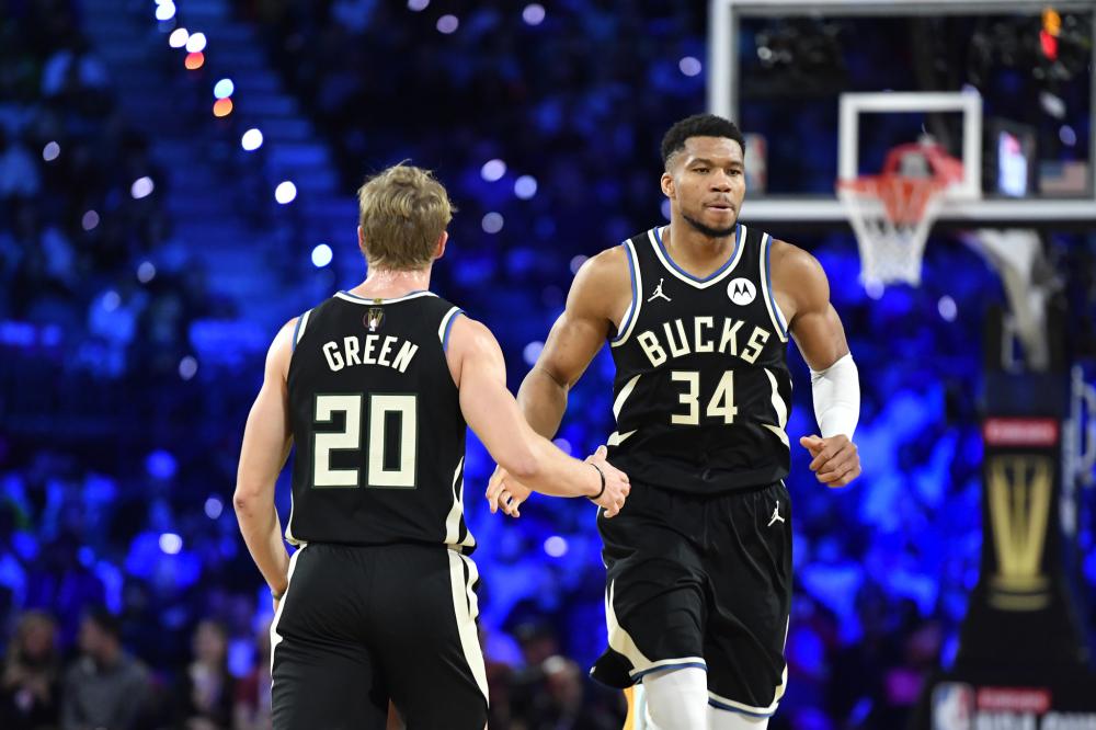 到观众席位 到观众席位